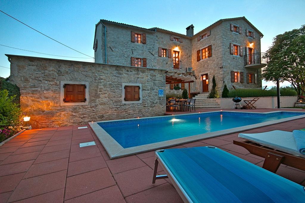 Villa Angela E Giovanni Vizinada Ngoại thất bức ảnh